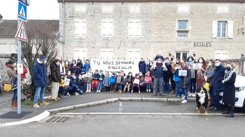 Des parents d’élèves inquiets d’une possible fermeture de classe à...